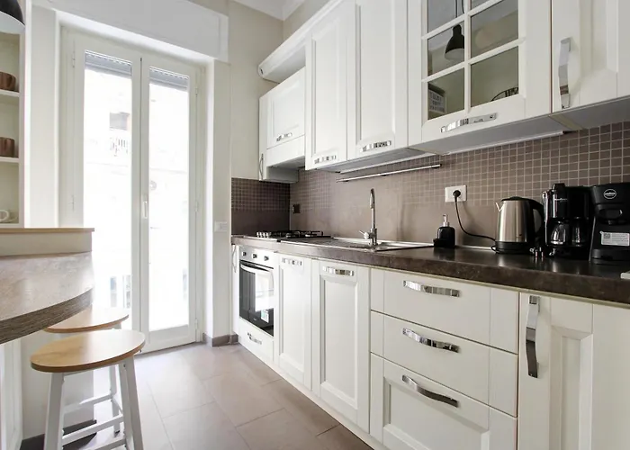 Design Monteverde Flat 72 * Roma